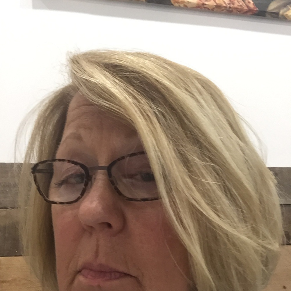 Meet your Posher, Peggy